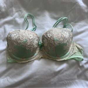 Victoria's Secret Dream Angels Push Up Bra